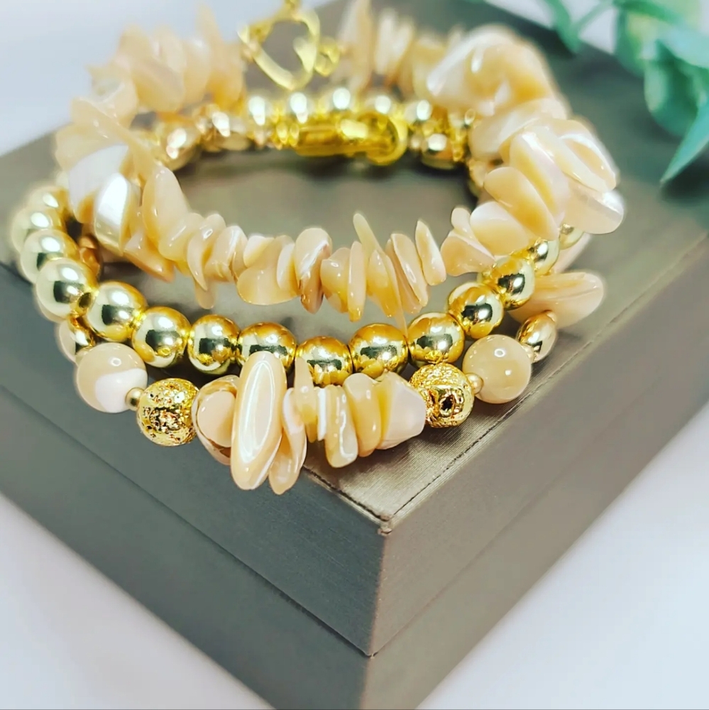 Mother of pearl, Hematite, Lava bracelet set of 3